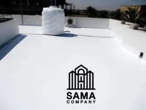 سطح معزول بالكامل بمواد عزل عالية الجودة في القصيم لضمان حماية فعالة ضد تسرب المياه والرطوبة.